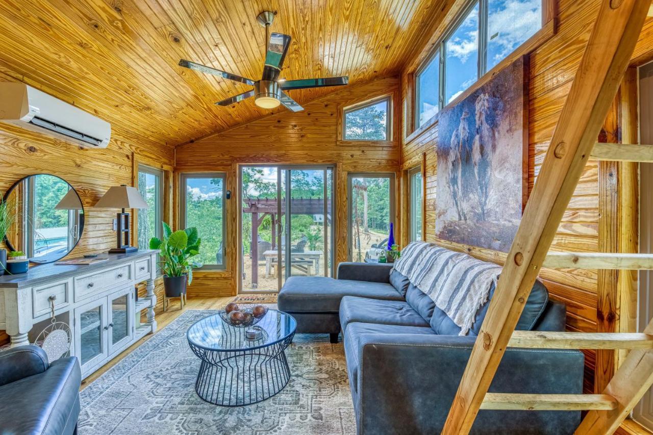 The Gemini-A Dreamy, Waterfront Tiny Cabin Rogersville المظهر الخارجي الصورة